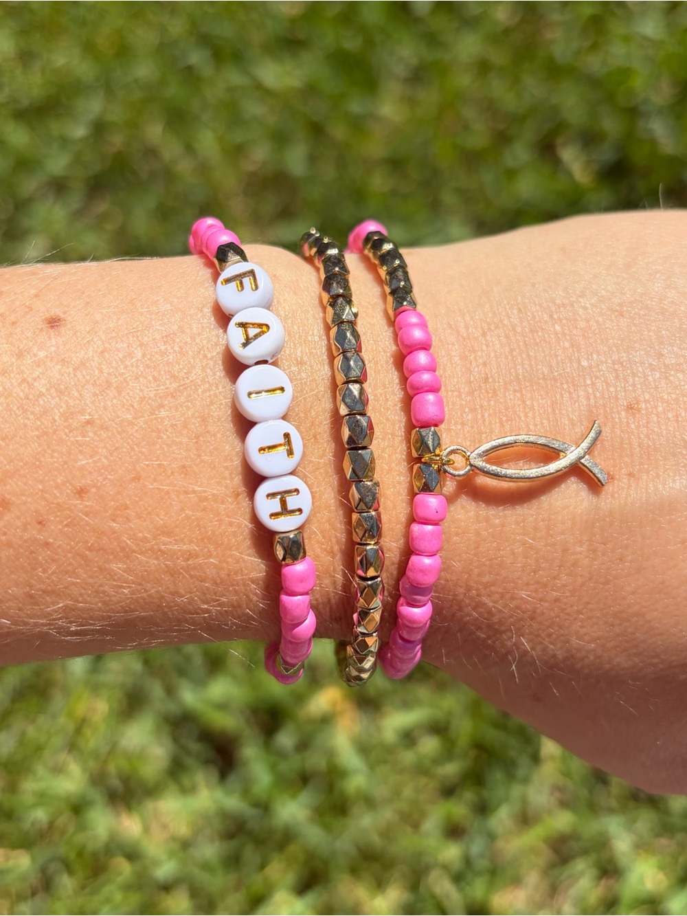 {Handmade} 'Faith' Bracelet Set with Accent Charm